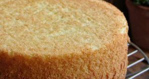 طرز تهیه کیک اسفنجی ساده و خوشمزه با پف زیاد به روش قنادی