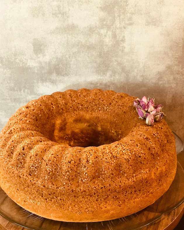 طرز تهیه کیک کنجدی بدون ماست و خوشمزه به روش بازاری طرز تهیه کیک کنجدی بدون ماست و خوشمزه به روش بازاری