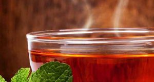 تعبیر خواب چای ابن سیرین و چای ریختن دختر مجرد در استکان برای مهمان