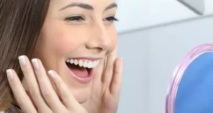 تعبیر خواب تمیز شدن دندان با مسواک زدن + جرم گیری کردن برای زن و دختر مجرد