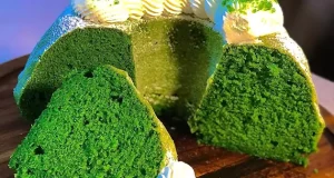 طرز تهیه کیک اسفناج خوشمزه و خانگی با بافت نرم و لطیف + پف بسیار زیاد