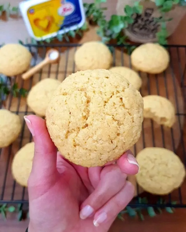 طرز تهیه کوکی نارگیلی خوشمزه و کره ای با عطر و طعم بی نظیر برای شب یلدا